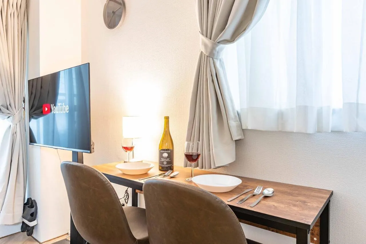 エステラス大阪ウエスト101 Apartment